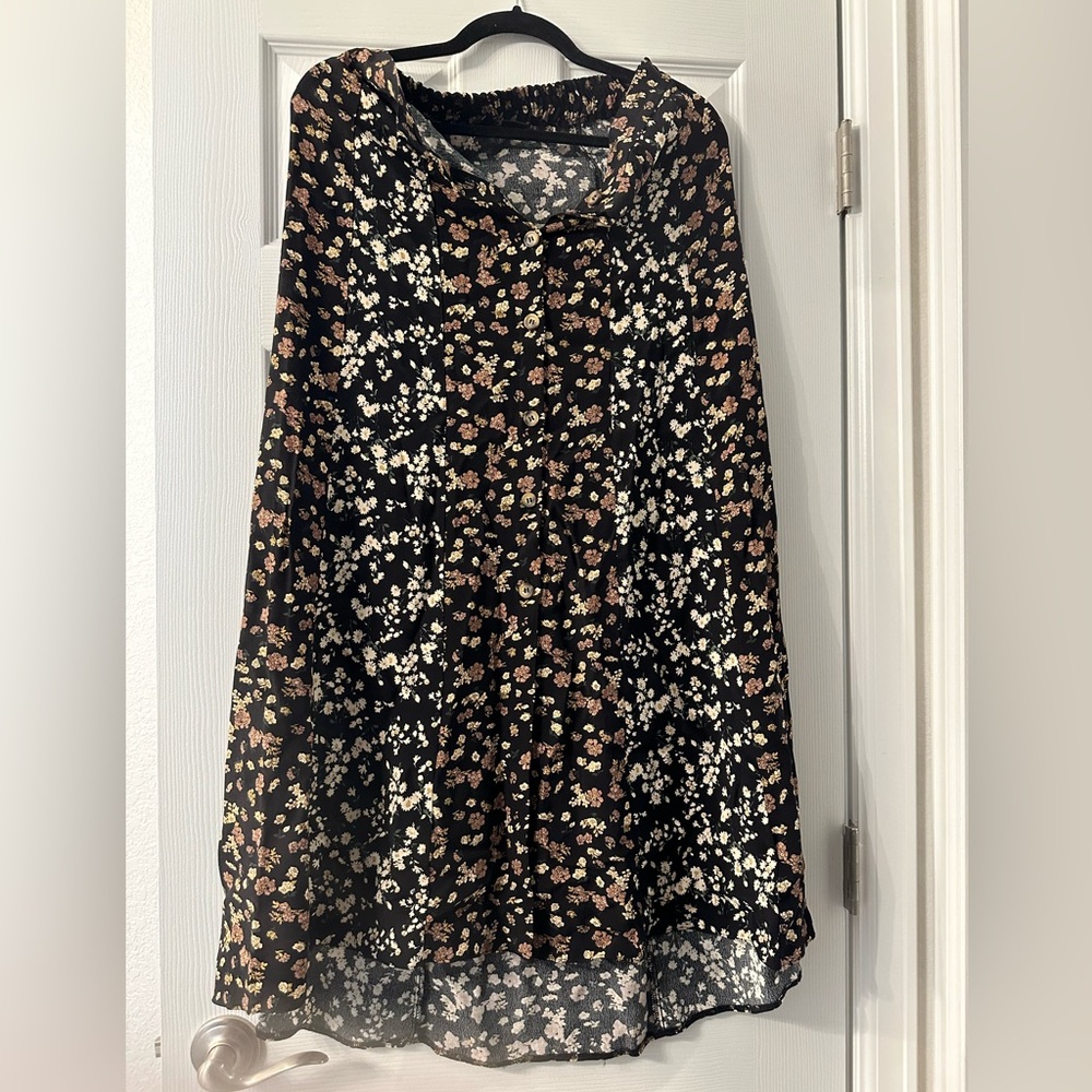 Urban outfitters skirt size small